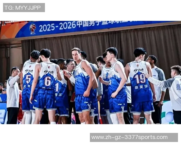 CBA激战辽宁男篮对决新疆队精彩回顾与赛后分析
